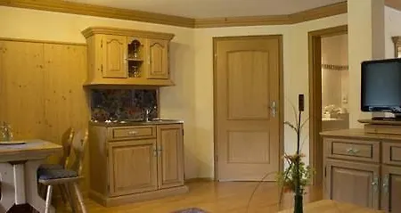 Tannenmuehle 3* 格兰芬豪森